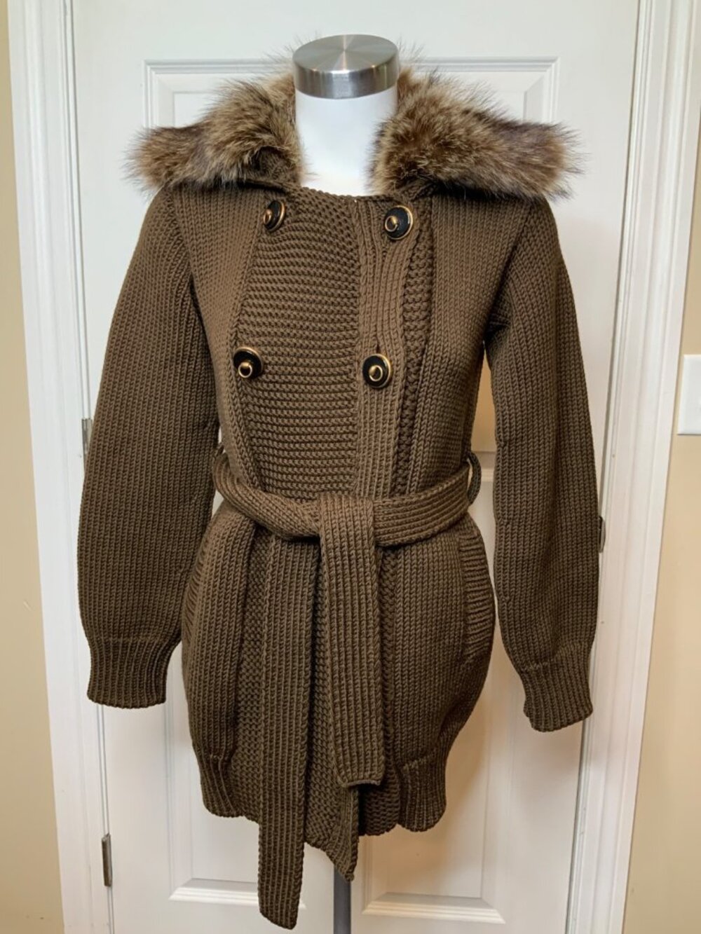 Gucci Brown 100% Wool Chunky Knit Belted Sweater Coat W/ Fur Trim, Size M